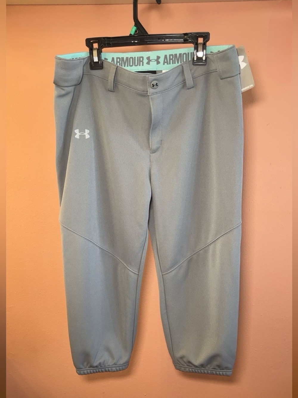 NWT Under Armour Girls YXL HeatGear Softball Pants Gray